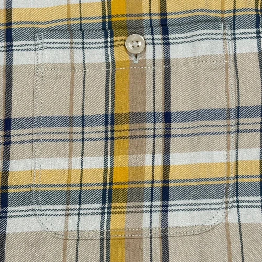 The North Face Short Sleeve Hiking Shirt Mens Size S Yellow Plaid Button Up